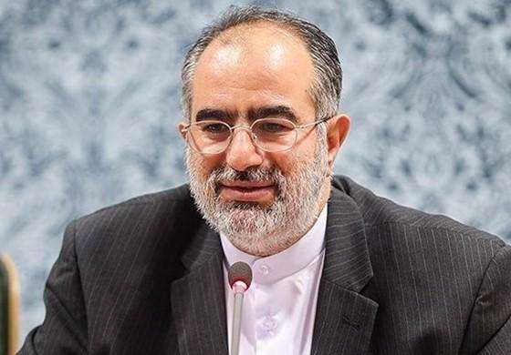 حاشیه‌ سازی کریمی قدوسی و پاسخ حسام‌الدین آشنا