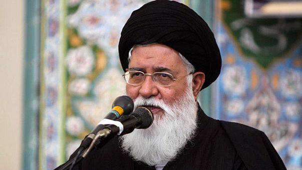  الگوهای جامعه چه کسانی هستند؟