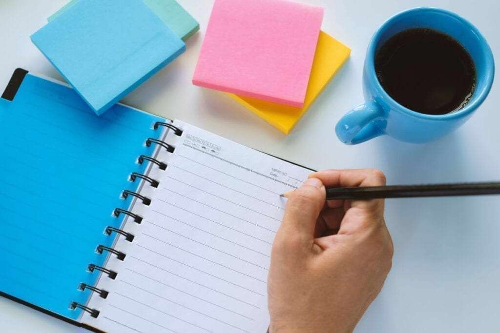 قبل از صبحانه این کارها را انجام ندهید قبل از صبحانه این کارها را انجام ندهید