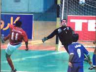 فوتسال سرخ و ابی مساوی شد