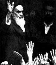چرا انقلاب؛ چرا سقوط شاه؟ (1)