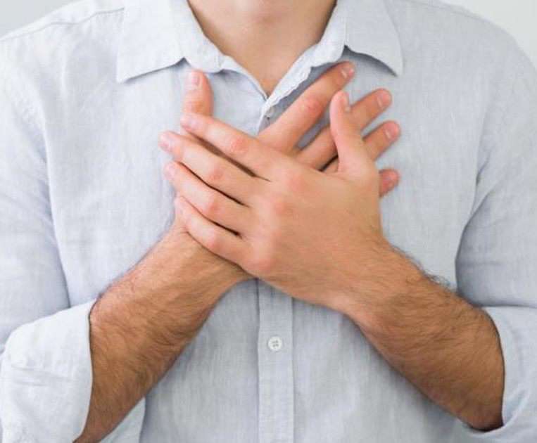 اگر دچار سوزش سر دل می‌شوید، ۸ گزینه غذایی را نخورید