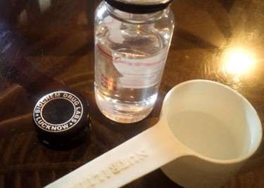  ساخت اسپری تثبیت کننده آرایش در منزل