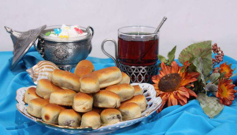  طرز تهیه نان و خمیر نان خرمایی کرمانشاهی