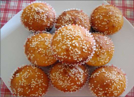 طرز تهیه کیک یزدی در مایکروفر