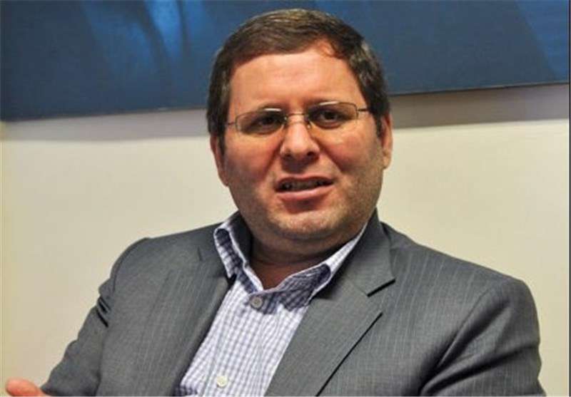حقوق کارکنان رسمی و پیمانی پُست ۱۰ درصد افزایش می‌یابد