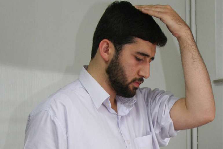   خشک شدن دست برای مسح 