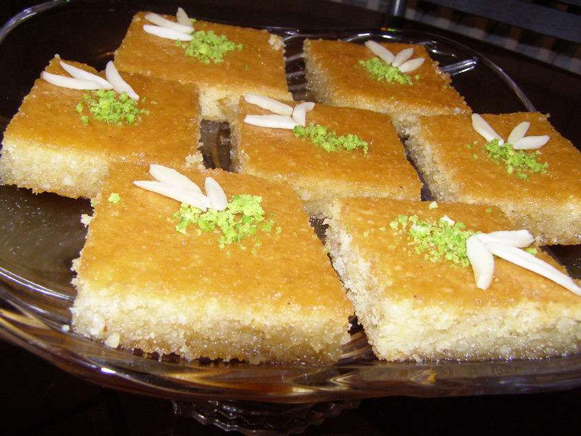 آشنایی با روش تهیه کیک باقلوای نارگیلی