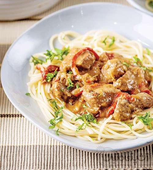 طرز تهیه اسپاگتی با خوراک گوشت طرز تهیه اسپاگتی با خوراک گوشت