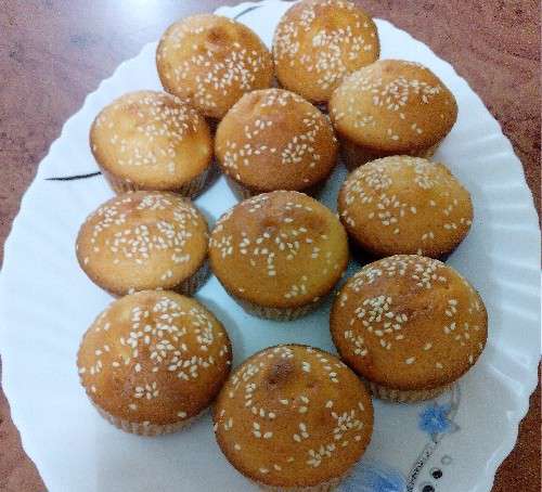 طرز تهیه کیک یزدی با طعم هل وگلاب