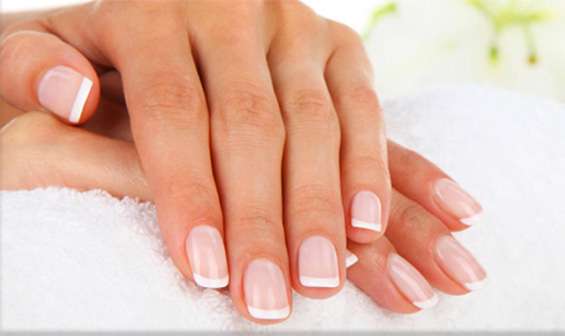 چگونه ناخن هایی زیبا و مقاوم داشته باشیم؟