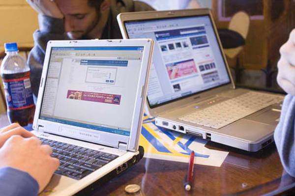 توضیحات جهرمی درباره مصوبه جدید اینترنت توضیحات جهرمی درباره مصوبه جدید اینترنت