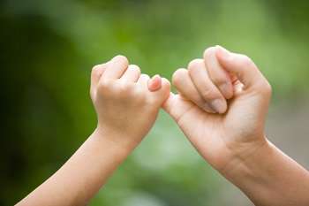  قولهایی که نباید به فرزندانتان بدهید