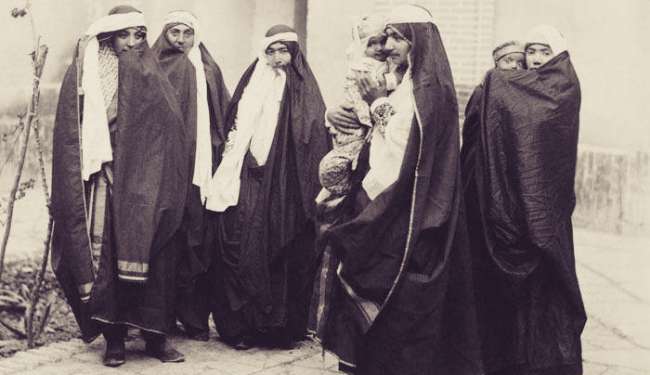 از پرده نشینی خانه تا کرسی های مجلس ملی