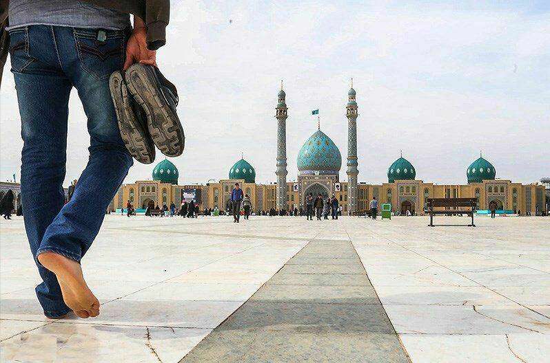  آیا سه شنبه ها به مسجد جمکران رفتن فضیلت خاصی دارد؟
