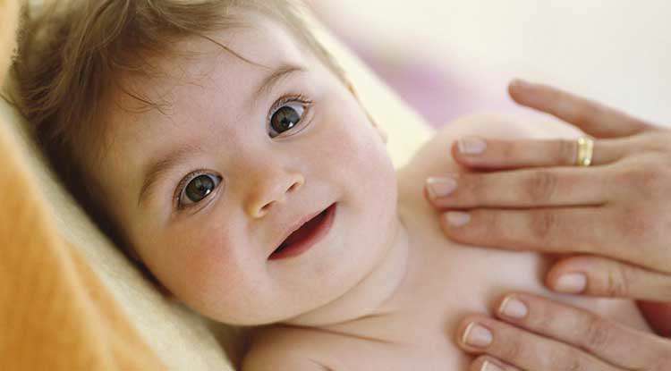 روش های مراقبت از پوست نوزاد