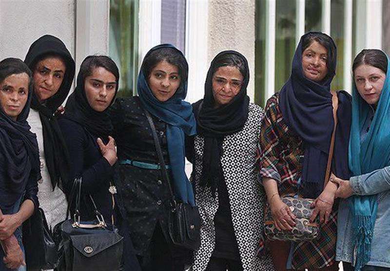 اعزام دختران شین‌آبادی جهت مداوا به خارج 