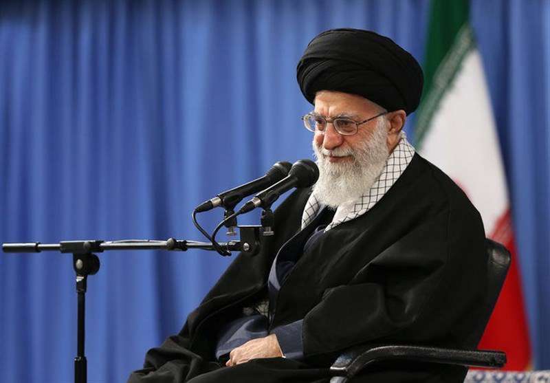 امام در مقابل منکرِ «بی‌حجابی» مثل کوه ایستاد 