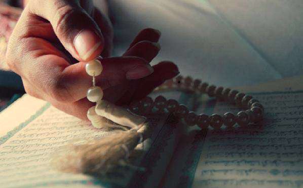  استفاده امامان علیهم السلام از تسبیح