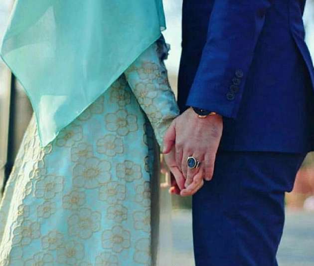 چرا همسرم دوست من نیست ؟