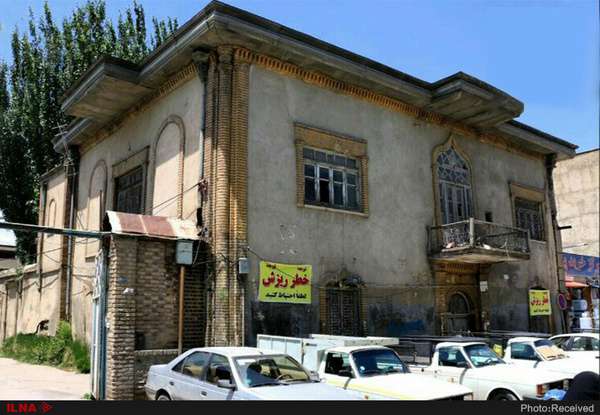 مخالفت‌ با ثبتِ خانه تاریخی