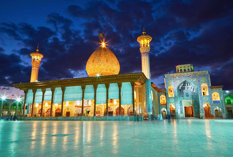چرا باید امامزادگان را تجلیل کنیم؟/ چرا ایران این همه امامزاده دارد؟