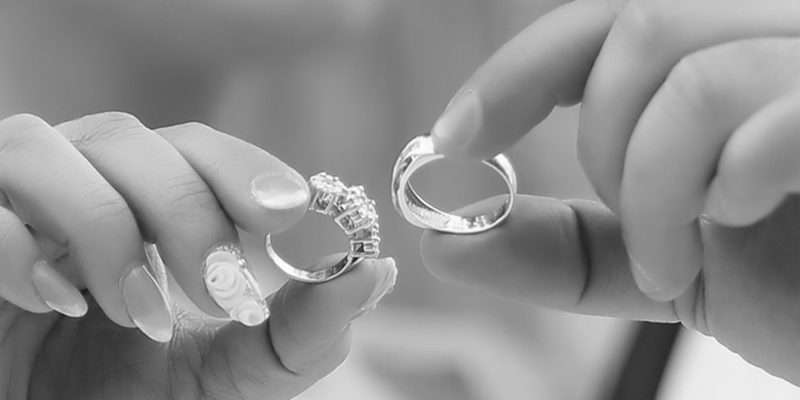 ازدواج فامیلی خطرناک است ؟