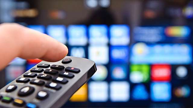 صداوسیما در کارکردها بازنگری کند