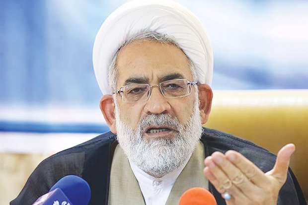 لزوم پرهیز از انعکاس حب و بغض‌های سیاسی در انتشار اخبار