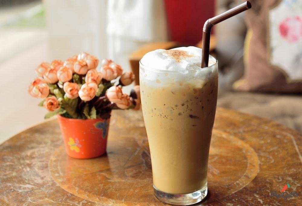 آشنایی با روش تهیه‌ی میلک شیک نسکافه