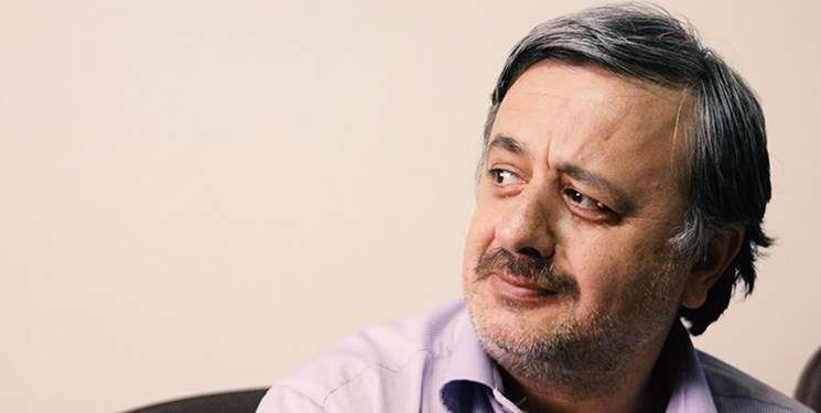  محیط برای پرورش شعر آیینیِ کم‌خاصیت و خنثی مساعدتر است 