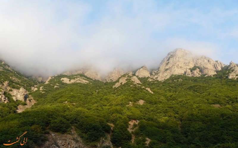  معرفی برخی از جاذبه های گردشگری شهرستان چالوس