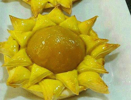 آشنایی با روش تهیه‌ی شیرینی سان فلاور