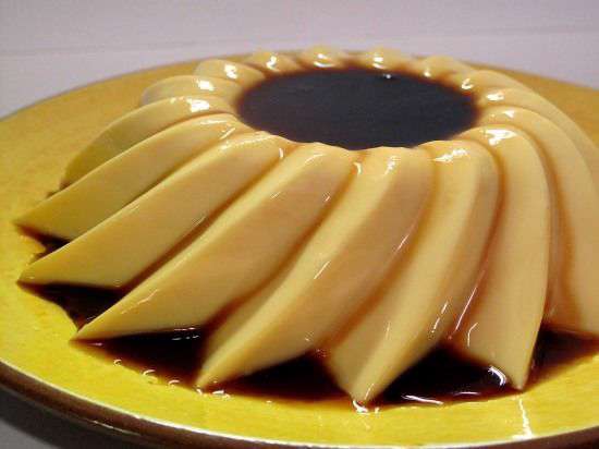 آشنایی با روش تهیه‌ی دسر کارامل