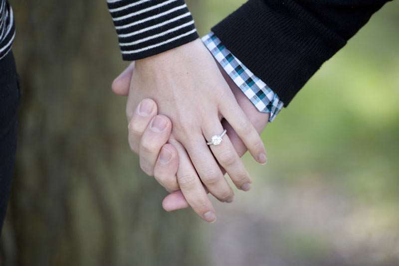 چرا هنوز نتوانسته‌ام نیمه گمشده‌ام را پیدا کنم؟