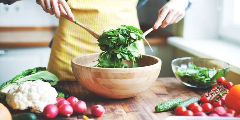 خوراکی‌های مفید و مضر برای سلامت کبد