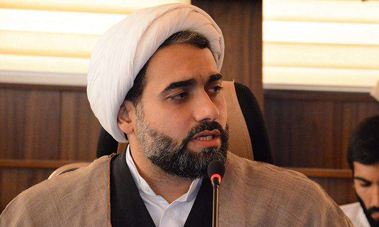 ماجرای علامه پروری و حفظ یک هفته ای قرآن به اسم «متاریدینگ»