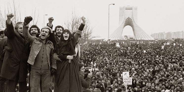  ماجرای شاه و مردم؛ از حق‌ الهی شاه تا «حقوق الهی بشر»