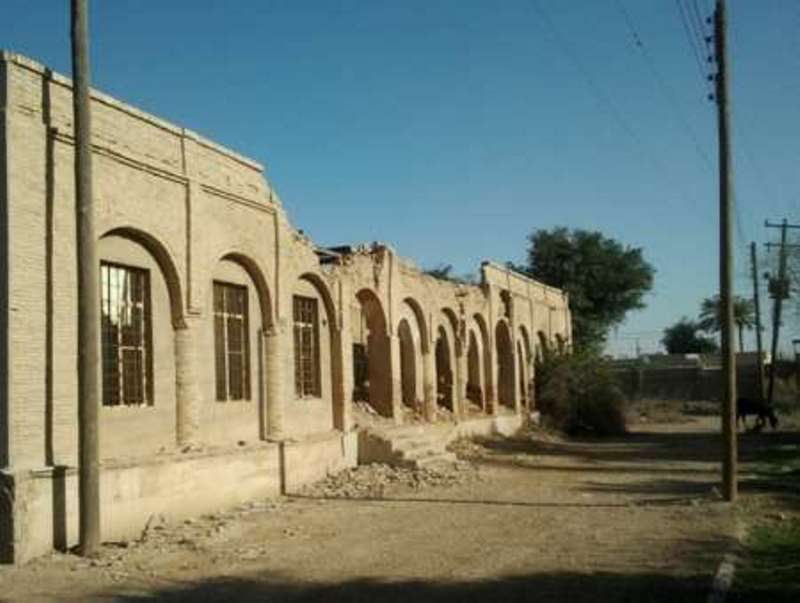 یک گام تا خرابه های «قصر حمیدیه»
