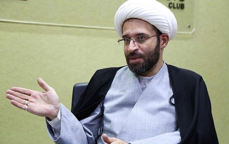 راهکار قرآن برای پیشگیری از گناه چشم‌چرانی