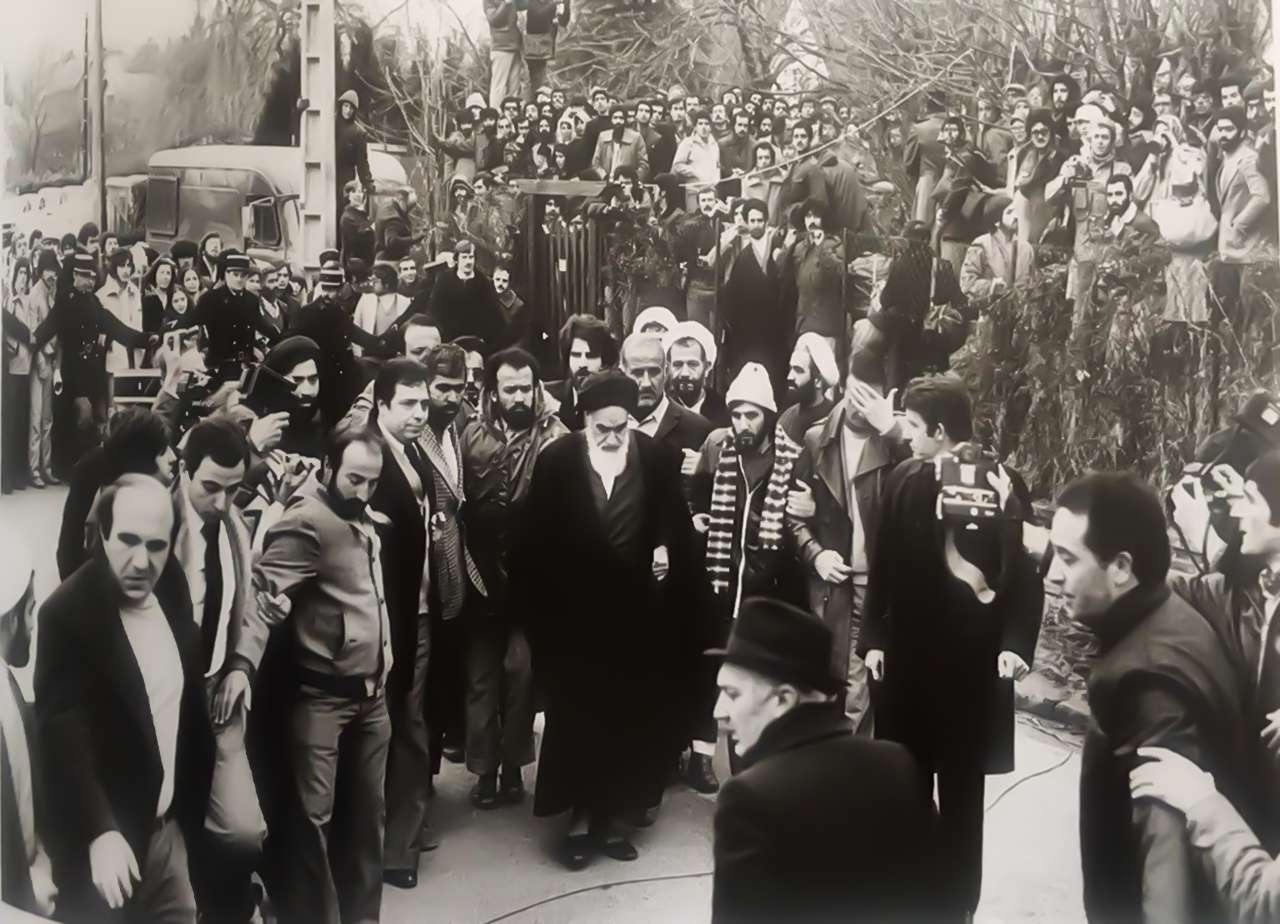 آخرین لحظات حضور امام خمینی در پاریس