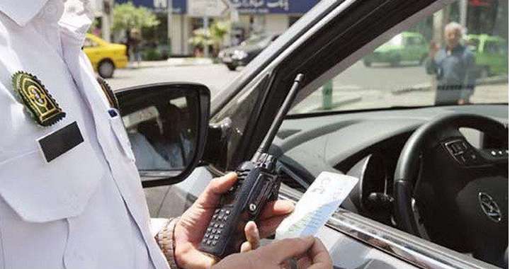 رانندگی بدون گواهینامه جرم است