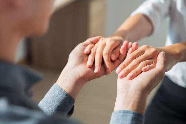 پاسخ به 3 سوال اساسی درباره دوران نامزدی