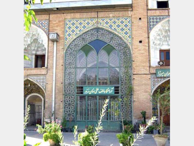 آرامگاه پادشاهی که مهجور مانده است