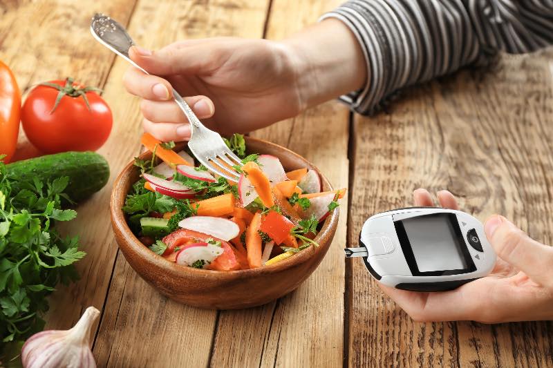 تغذیه‌ی مناسب برای حفظ تعادل قند خون