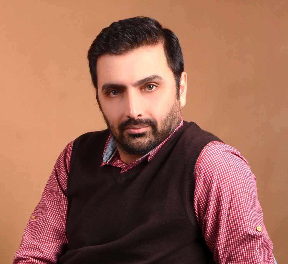 امین زندگانی کتاب خواندن را از کی شروع کرد؟