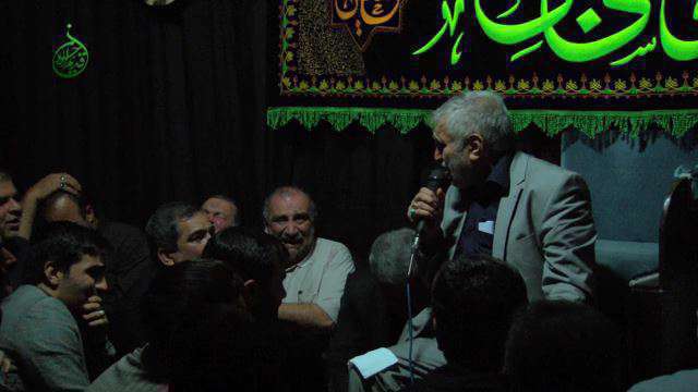 دارم امید با حرمت روبرو شوم