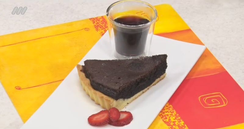 تارت شکلات و قهوه