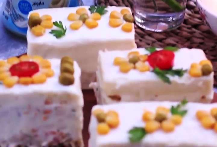 طرز تهیه کیک الویه با خانم لیلا وکیلی