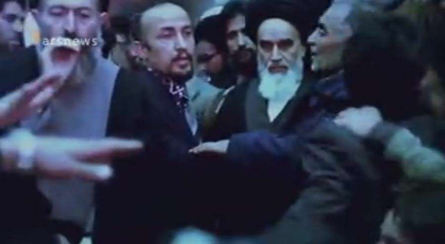 فیلم لحظه تاریخی ورود امام خمینی به فرودگاه مهرآباد پس از 15 سال